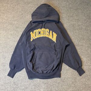 Michigan Wolverines Hoodie Navy Steve & Barry’s Embroidered Mens L
